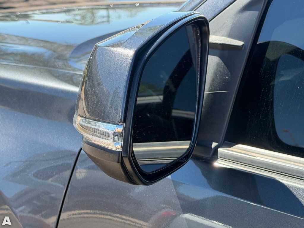 Used 2021 Toyota Tacoma TRD Off-Road RWD image 8