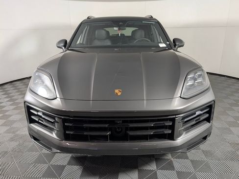 New 2026 Porsche Cayenne image 10