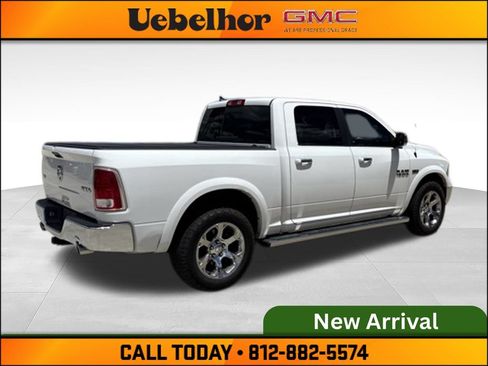 Used 2017 RAM 1500 Laramie w/ Convenience Group AWD/4WD image 4