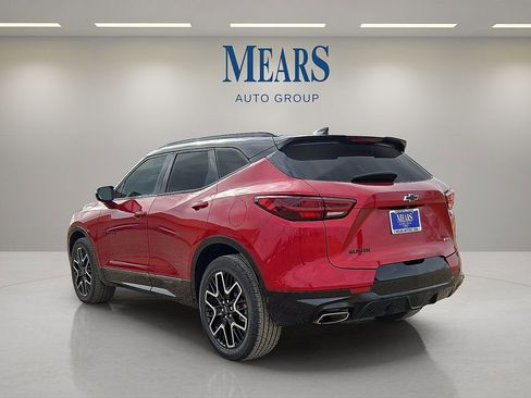 Used 2023 Chevrolet Blazer RS w/ Enhanced Convenience Package image 3