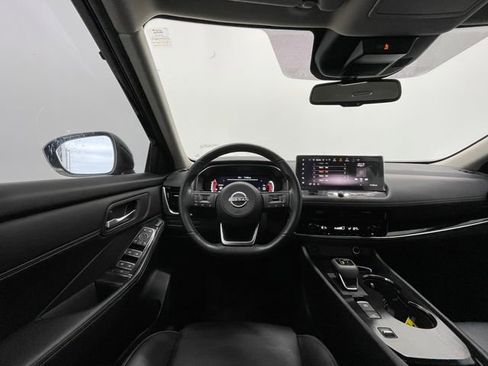 Used 2024 Nissan Rogue SL image 21