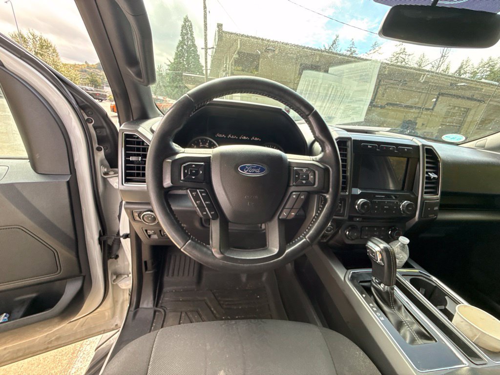 Used 2018 Ford F150 XLT w/ Equipment Group 302A Luxury AWD/4WD image 16