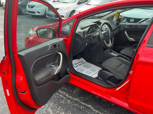 Used 2012 Ford Fiesta SEL image 9