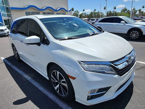 Used 2018 Honda Odyssey Elite image 6