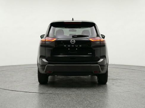 Used 2025 Nissan Rogue SV AWD/4WD image 7