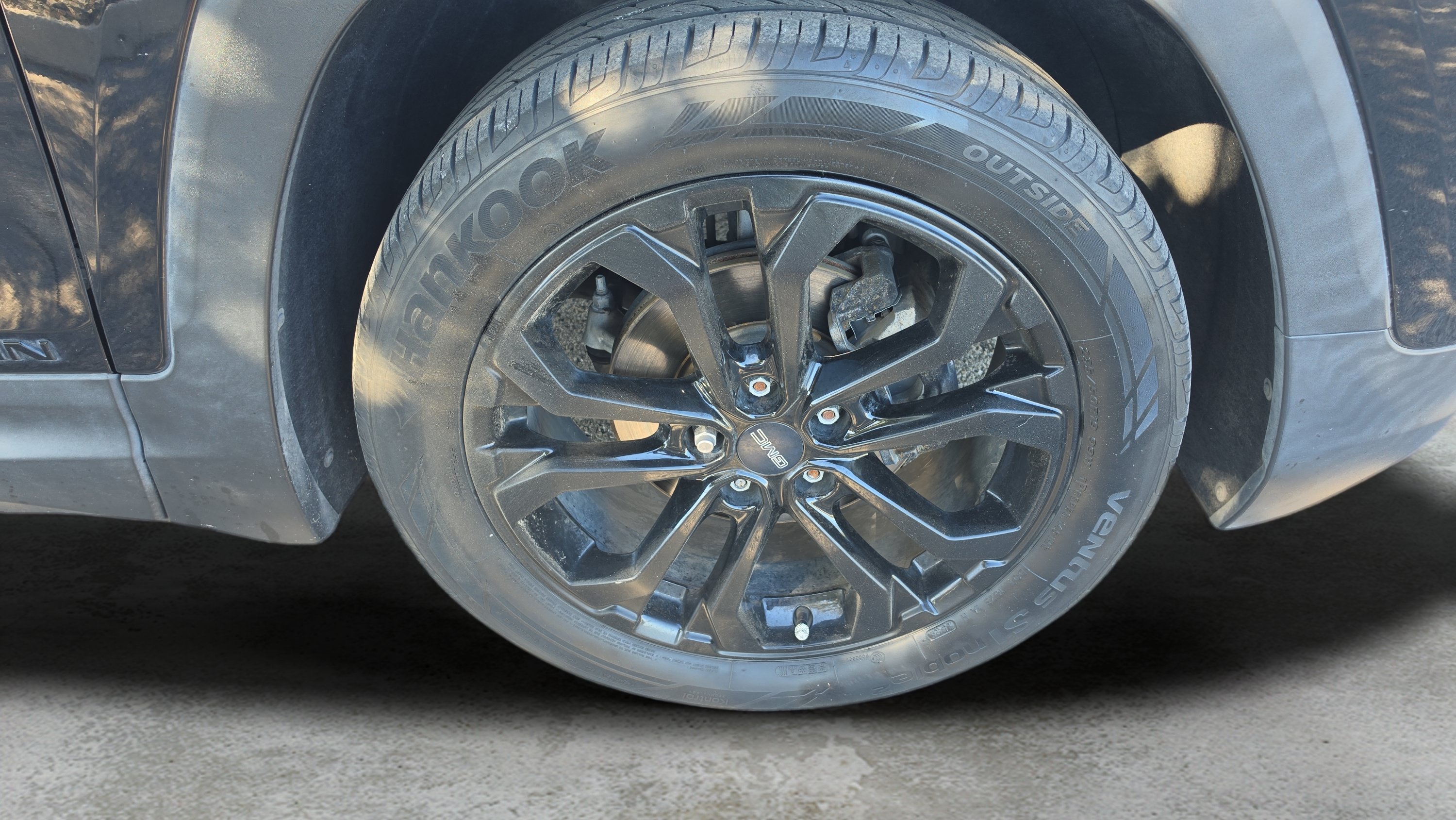 Used 2020 GMC Terrain SLE w/ Elevation Edition FWD image 24