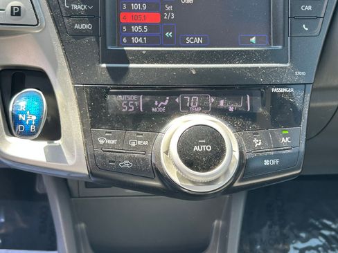 Used 2012 Toyota Prius V Two image 19