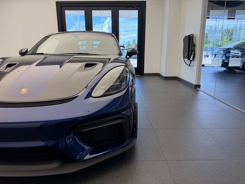 Used 2025 Porsche 718 Cayman GT4 RS RWD image 20