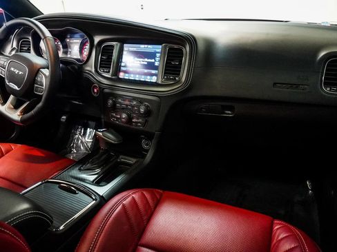 Used 2022 Dodge Charger SRT Hellcat w/ Carbon/Suede Interior Package RWD image 10