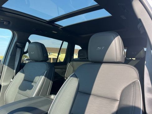 New 2026 Buick Enclave Sport Touring w/ Power Package image 19