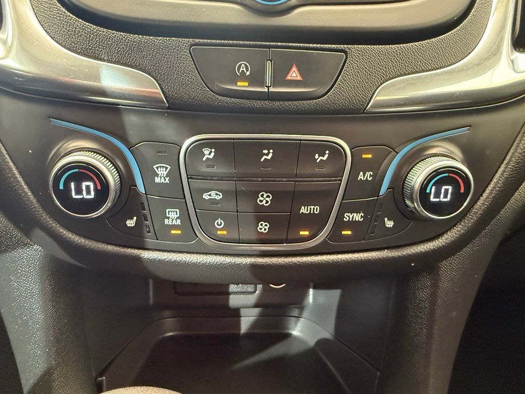 Used 2023 Chevrolet Equinox LT FWD image 33