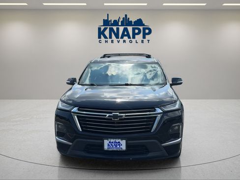 Used 2022 Chevrolet Traverse High Country w/ LPO, "Hit The Road" Package AWD/4WD image 8