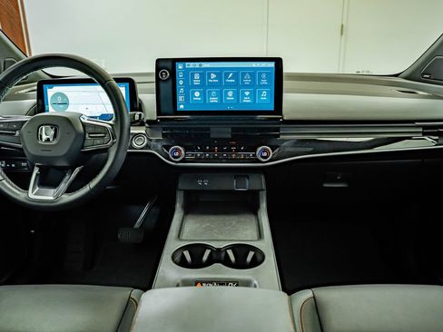 Used 2024 Honda Prologue Touring image 26