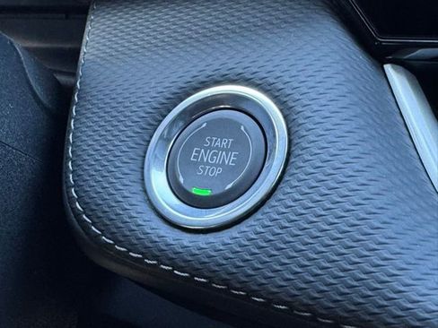 New 2026 Chevrolet Equinox LT w/ Safety and Technology Package AWD/4WD image 29