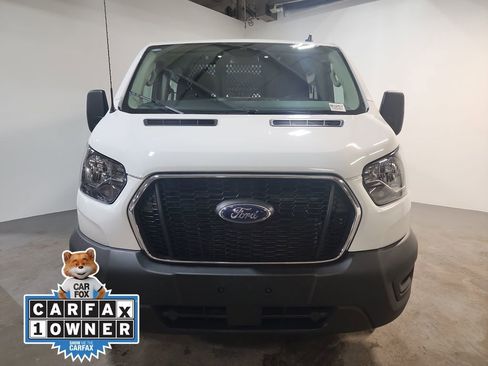 Used 2024 Ford Transit 250 Low Roof w/ Exterior Upgrade Package image 4