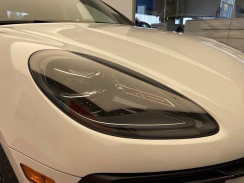 New 2026 Porsche Macan image 28