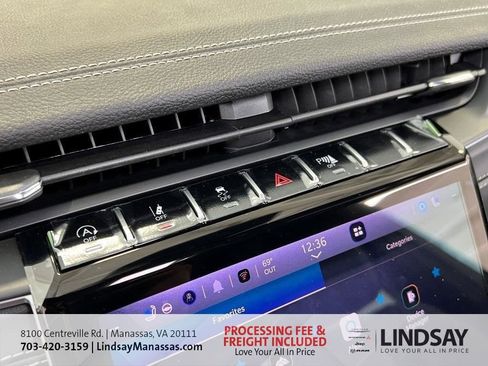 New 2025 Jeep Grand Cherokee Limited w/ Luxury Tech Group II image 43