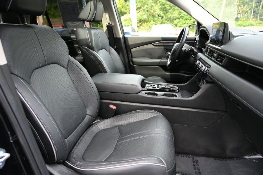 Used 2023 Honda Pilot Elite image 23