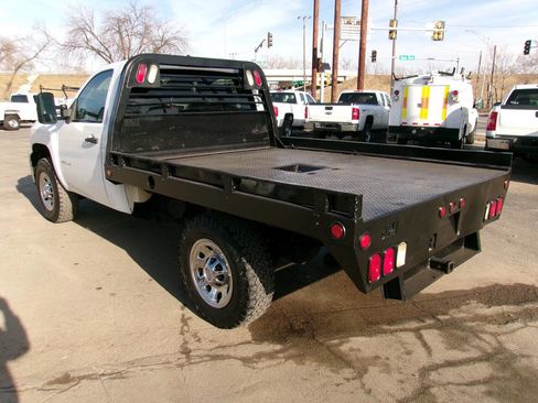Used 2011 Chevrolet Silverado 3500 LT w/ Convenience Package image 2