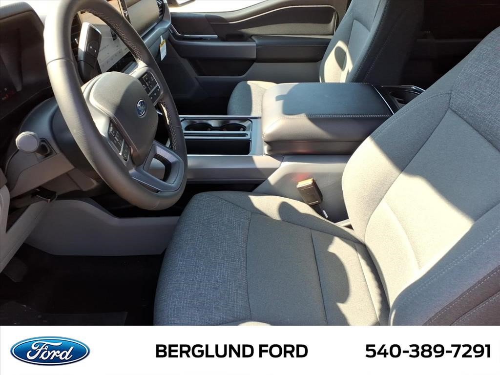 New 2026 Ford F150 XLT w/ XLT Chrome Appearance Package AWD/4WD image 5