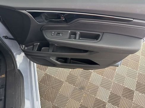Certified 2025 Honda Odyssey Elite image 24