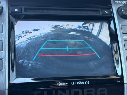 Used 2018 Toyota Tundra SR5 w/ SR5 Upgrade Package RWD image 15