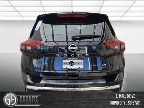 New 2026 Nissan Rogue Platinum w/ Platinum Premium Package AWD/4WD image 4
