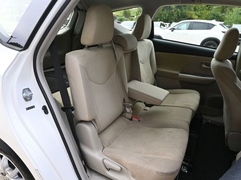 Used 2012 Toyota Prius V Five image 36