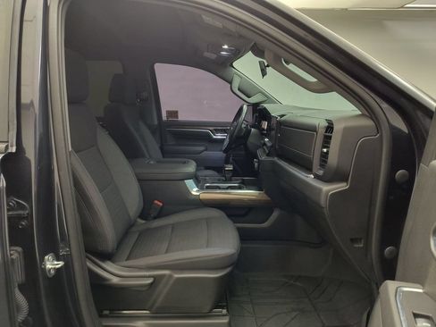 Used 2022 Chevrolet Silverado 1500 LT w/ Protection Package RWD image 20