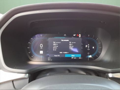 Used 2025 Volvo S60 B5 Core image 14