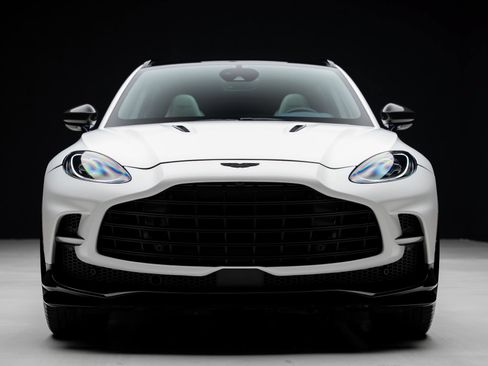 Used 2023 Aston Martin DBX 707 AWD/4WD image 8