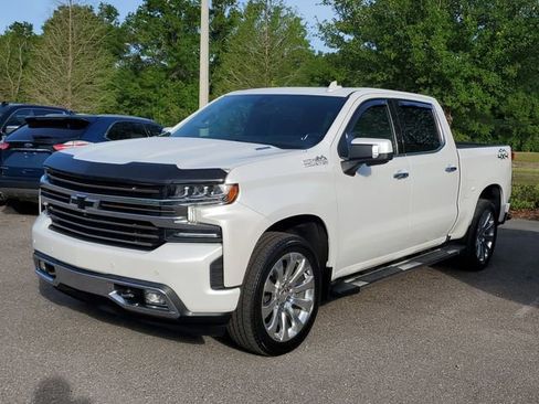 Used 2021 Chevrolet Silverado 1500 High Country w/ Technology Package image 2