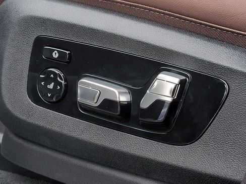 New 2027 BMW X7 M60i AWD/4WD image 18
