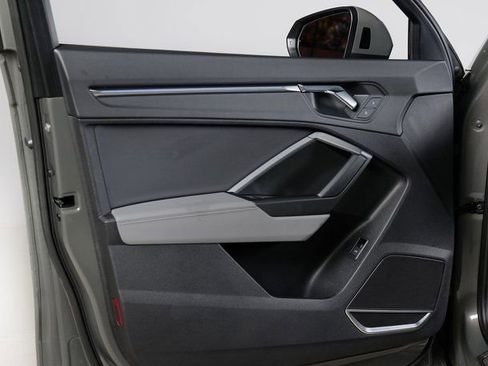 Used 2021 Audi Q3 2.0T Premium Plus w/ Premium Plus Package image 26