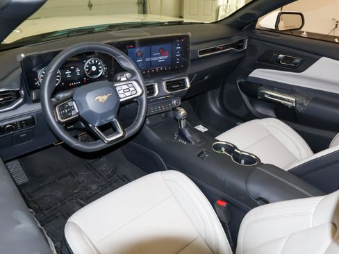Used 2025 Ford Mustang GT Premium w/ 60th Anniversary Package RWD image 24