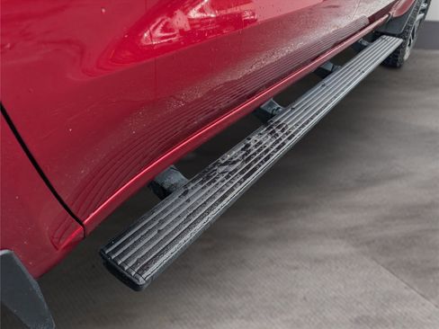 Used 2019 Chevrolet Silverado 1500 LT Trail Boss w/ Bed Protection Package image 11