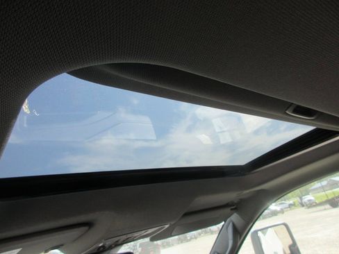 New 2026 GMC Sierra 1500 SLT w/ SLT Premium Plus Package image 16