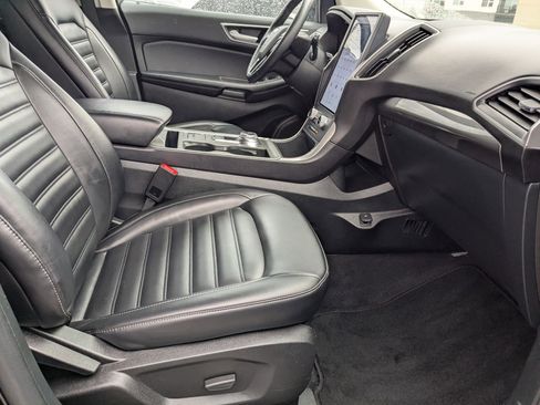 Used 2023 Ford Edge SEL image 31