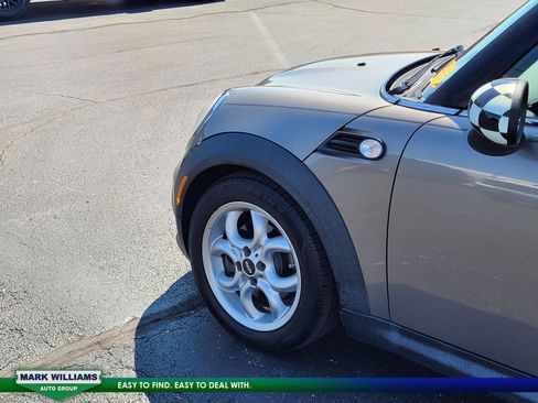Used 2011 MINI Cooper Hardtop FWD image 11