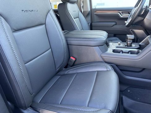 New 2026 GMC Sierra 1500 Denali w/ Technology Package image 28
