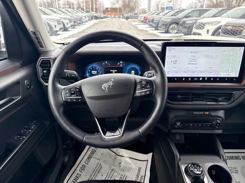 Used 2025 Ford Bronco Sport Outer Banks w/ Outer Banks Tech Package+ image 21