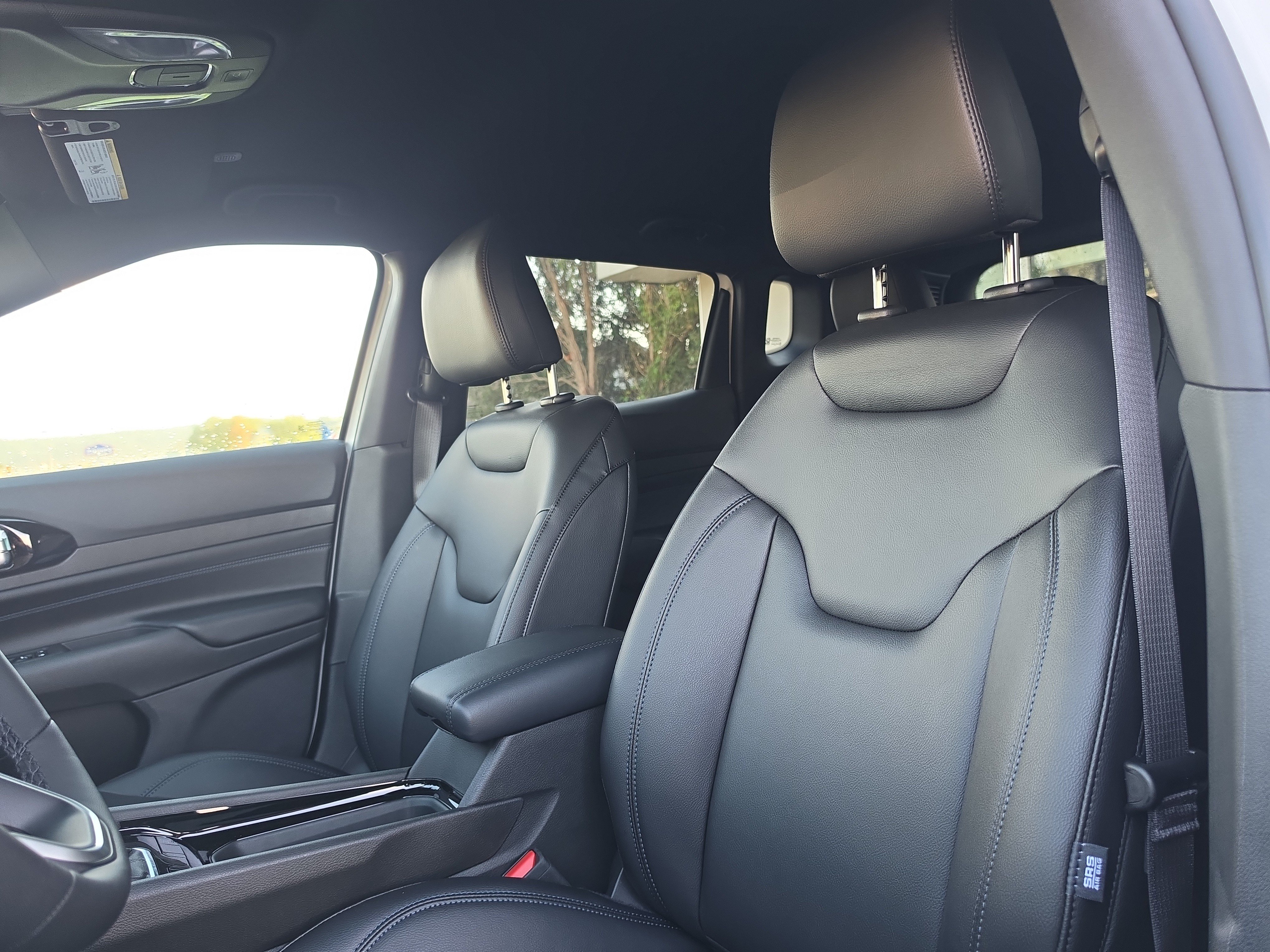 New 2026 Jeep Compass Limited AWD/4WD image 12