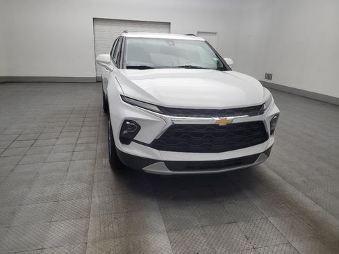 Used 2024 Chevrolet Blazer LT w/ Convenience Package FWD image 14