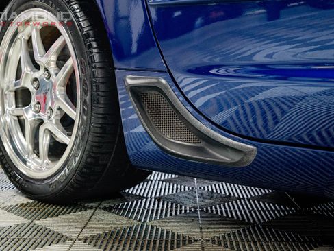 Used 2004 Chevrolet Corvette Z06 w/ Z06 Preferred Equipment Group image 42