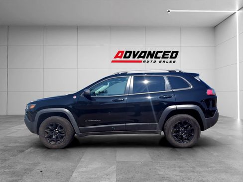 Used 2020 Jeep Cherokee Trailhawk AWD/4WD image 8