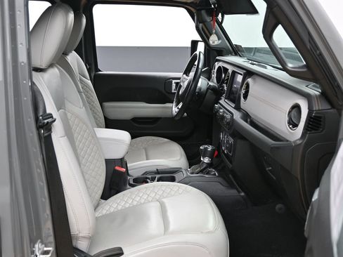 Used 2023 Jeep Wrangler High Altitude image 35