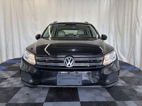 Used 2017 Volkswagen Tiguan S FWD image 4