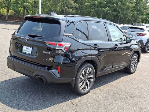 New 2025 Subaru Forester Touring image 9