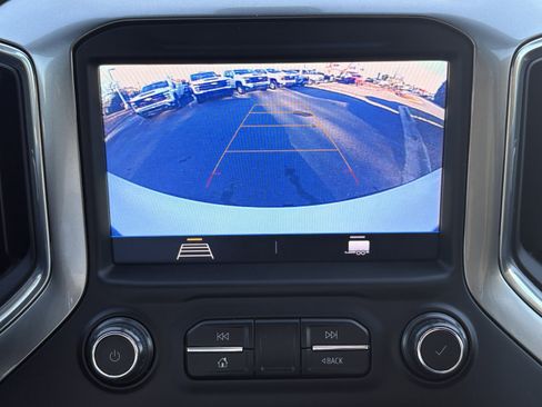 Used 2021 Chevrolet Silverado 1500 LT Trail Boss image 23