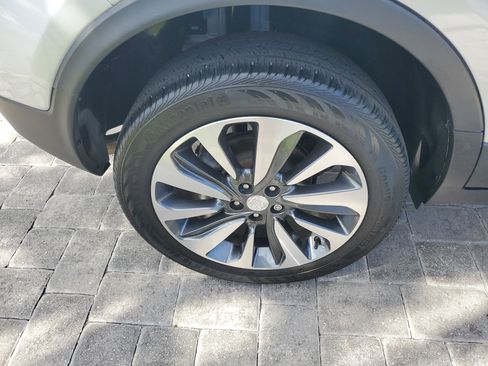 Used 2022 Buick Encore Preferred w/ Safety Package image 7